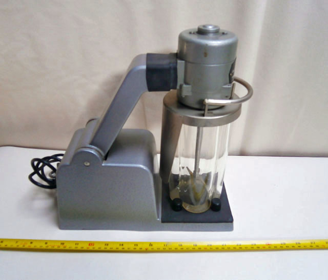 0064066 Lab Mixer (14″ X 6″ X 13″) Stockyard Prop and Backdrop Hire