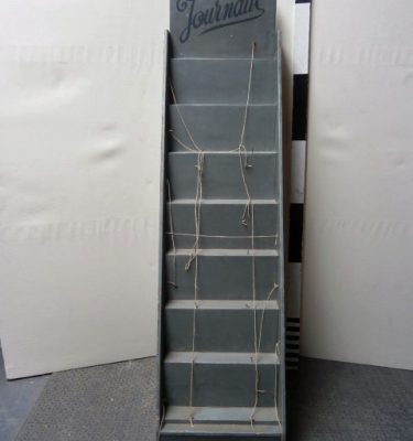 0093083 Period Wooden Magazine Display Stand ( 188cm x 51 x 67 )