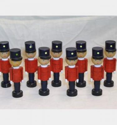 Wooden Soldiers X9