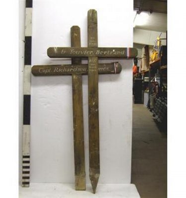 Ww1 French Crosses X2 With French Ribbon (Wood)
