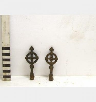 Grave Posts X26  Cast Iron  300Mm