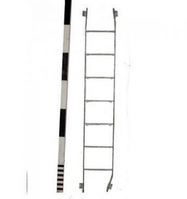 Metal Ladder 2000