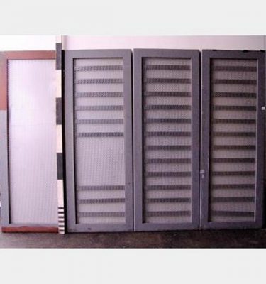 Wooden Door Opanel With Half Inch Steel Round Mesh 750X2050