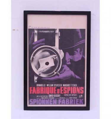 Poster Fabrique De Espions Movie 380X570 Black Frame