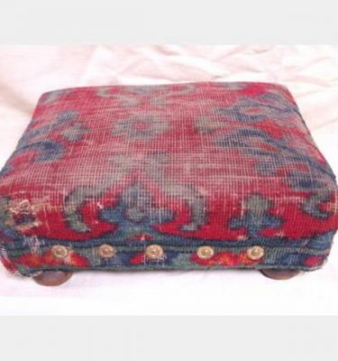 Upholstered Kneeling Stool Red And Blue 120X320X240