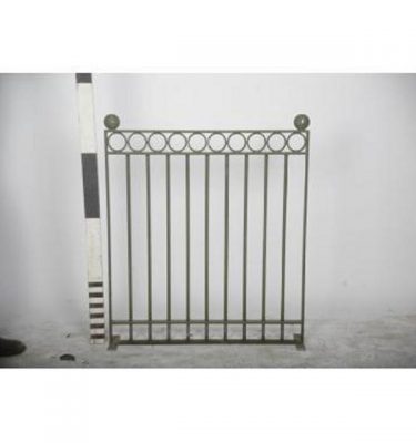 Free Standing Iron Panel 1100X9200