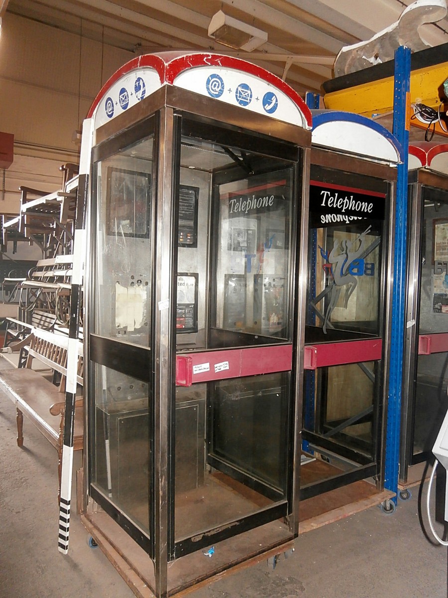 1800001 Modern Bt Phone Box Square Top ( approx. 220cm x 90 x 90 ) x 6 ...