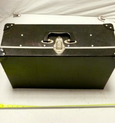 0069085 Black Box Suitcase With Silver Buckles ( H 33cm x 51 x 20 )