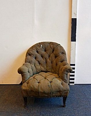 0021018 Faded Green Buttoned Childrens Armchair ( 60cm x 57 x 55 )