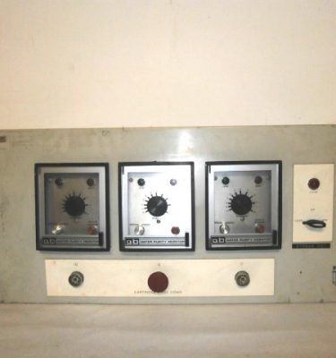 6810066 Switch Gear With 3 Water Purity Monitors ( 72cm x 37 )