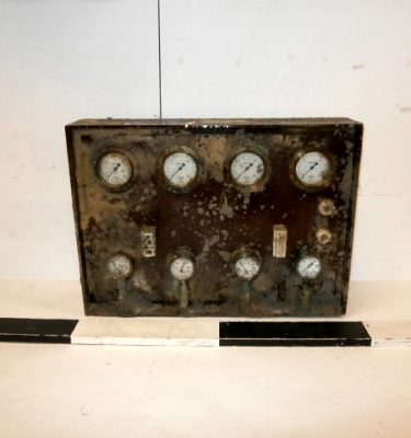 0089176 Ships Bridge Gauge Panel ( 43cm x 60 x 13 ) x 2