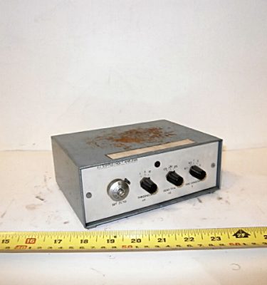 0326010 Amplifier ( 8cm x 20 x 16 )