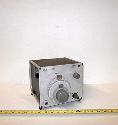 0326014 Oscillator ( 19cm x 22 x 25 )