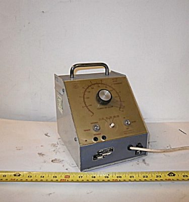 0326027 Stroboscope ( 23cm x 17 x 21 )