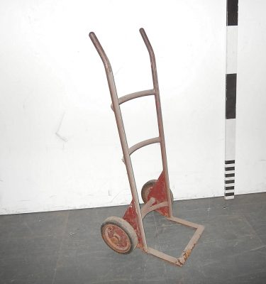 0081037 Sack Barrow ( H 122cm x 54 x 56 )