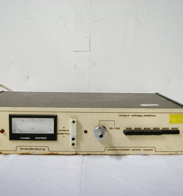 0326089 Photomultiplier Power Supply ( H 9.5cm x 48 x 26 )