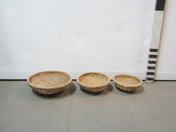 0410193 Set Of Three Bamboo Bowls / Baskets - Image 2