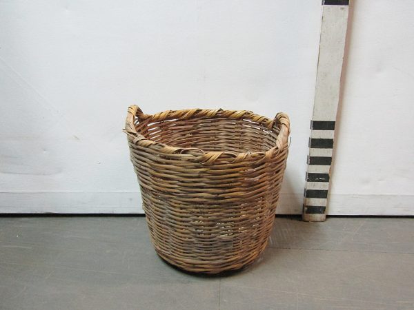 0410220 Wicker Basket With Handles ( H 38cm x Dia 36 ) x 1 off