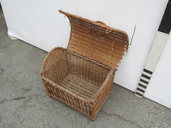 0410231 Wicker Basket ( H 43cm x 48 x 36 ) x 1 off - Image 2