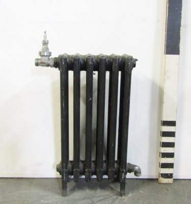 0082184 Small Cast Iron Radiator ( H 61cm x 42 x 15 ) x 2 off / To Match Radiator No 0082183