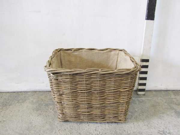 0410262 Wicker Basket With Canvas Interior ( H 40 cm x 55 x 44 ) x 4 off