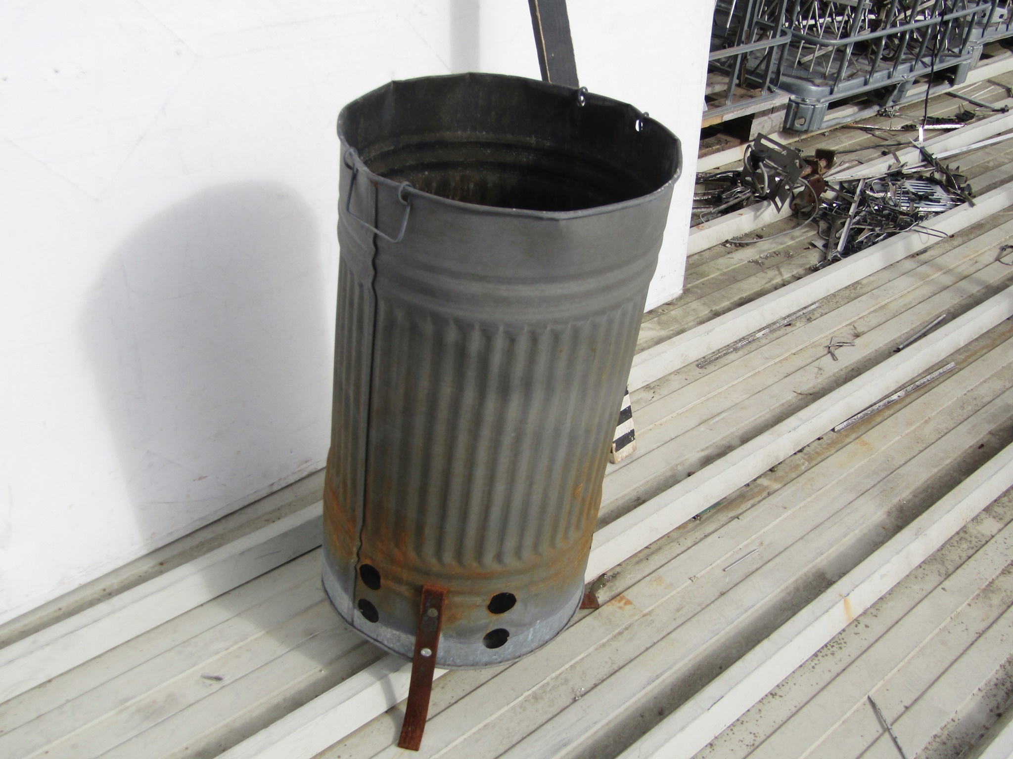 0014237 Burning Waste Bin ( H 82 cm x Dia 40 ) x 2 off Stockyard Prop