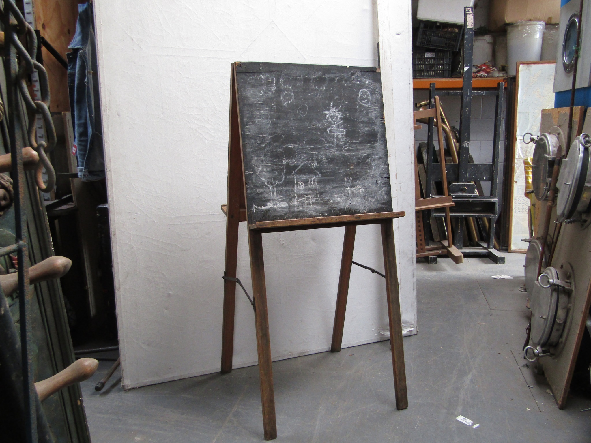 0440031 Wooden Painters Easel Stand ( H 135 cm x 61 x 60 ) x 1 off