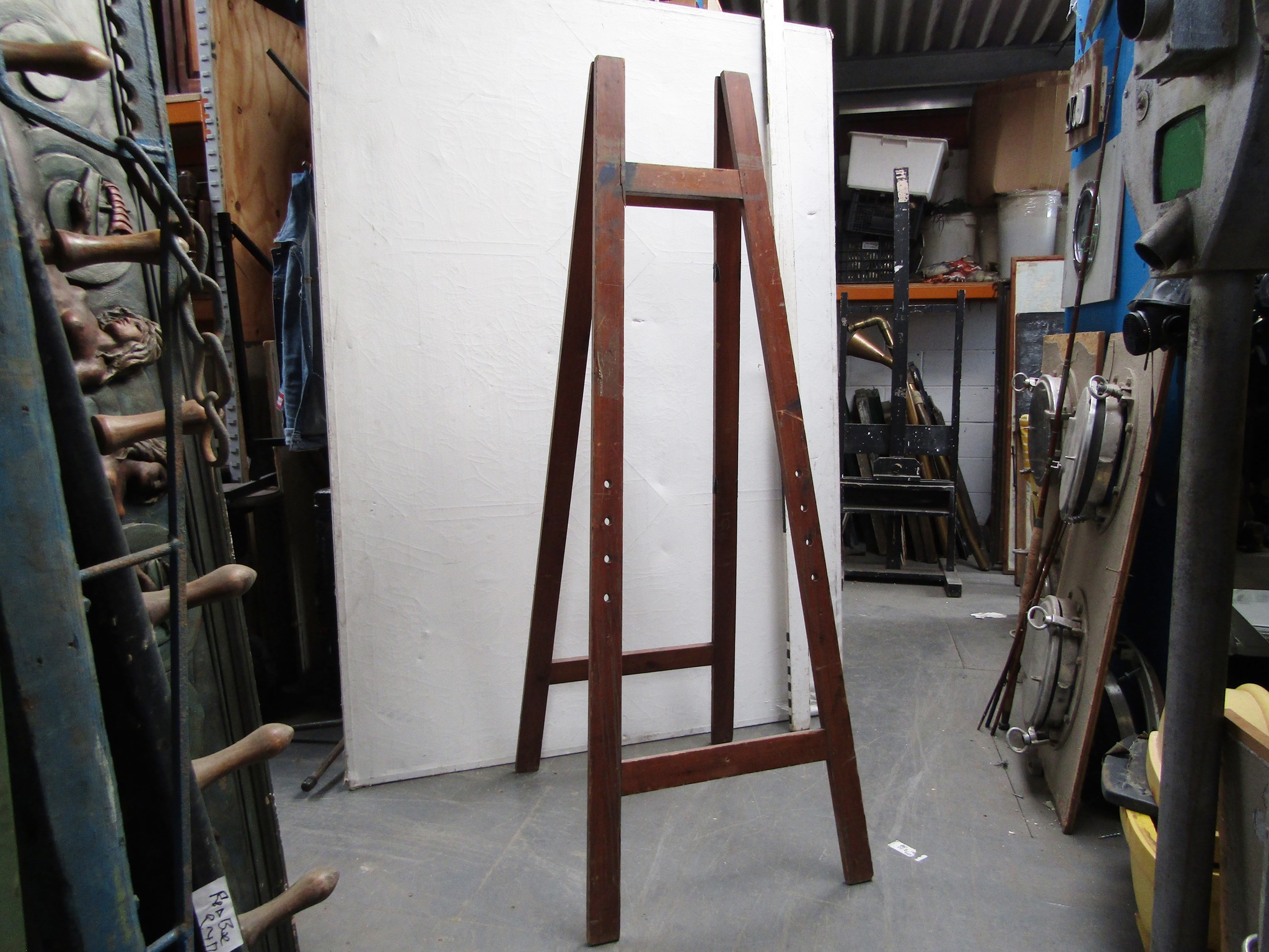 0440038 Wooden Painters Easel Stand ( H 177 cm x 65 x 78 ) x 1 off