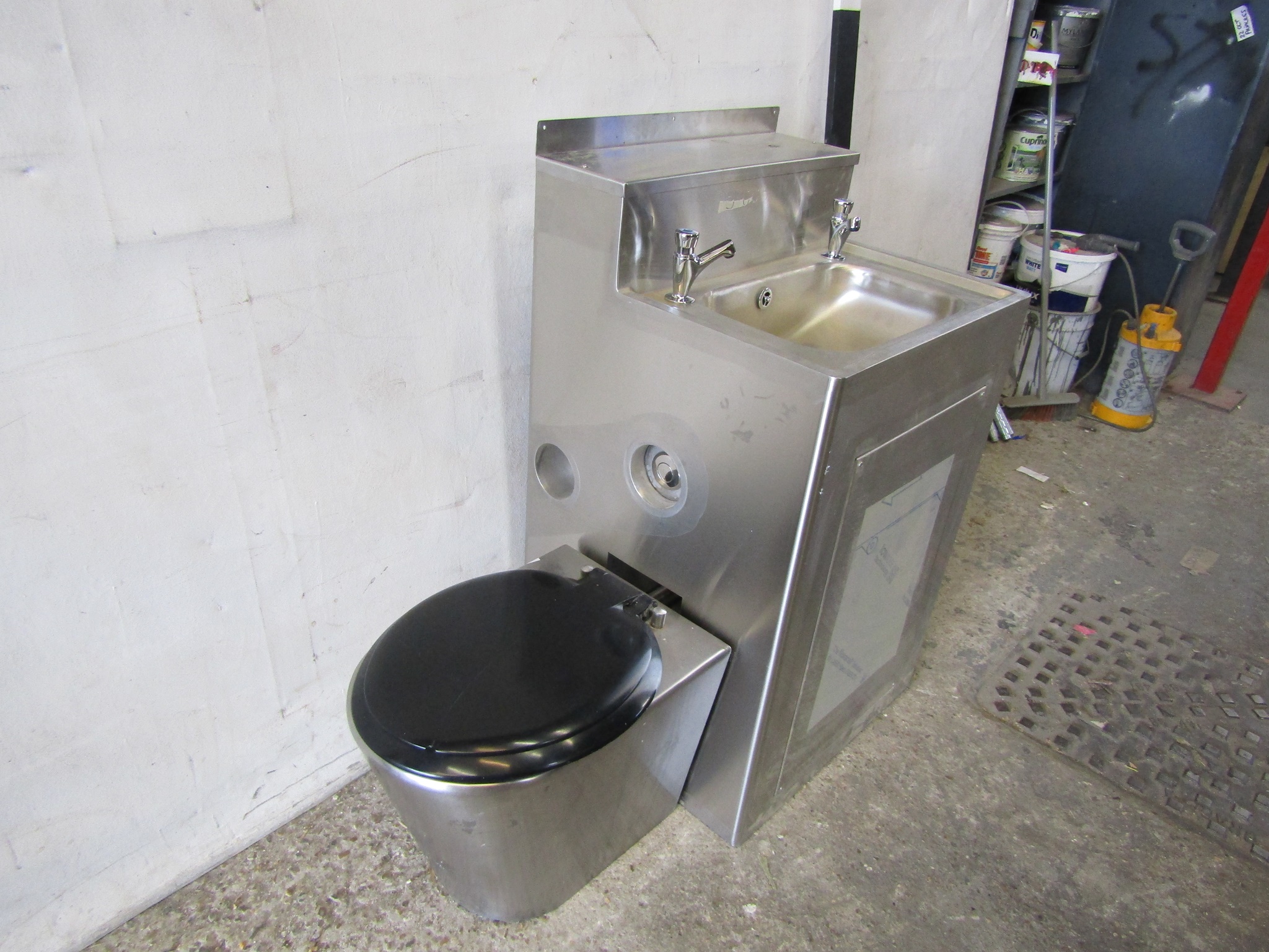 0770067 Stainless Steel Prison Sink And Toilet Set ( H 105 cm x 108 x