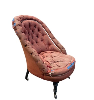 0085521 Small Distressed Chair ( H 86 cm x 62 x 60 ) x 1 off