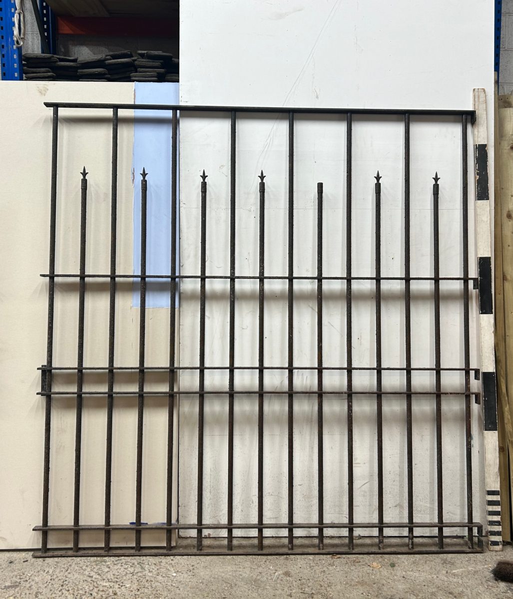 0430101 Iron Gate With Two Matching Railings – Stockyard Prop and ...