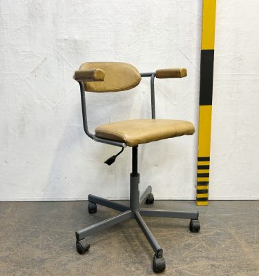 0085563 Swivel Chair ( H 85 cm x 53 x 40 ) x 2 off