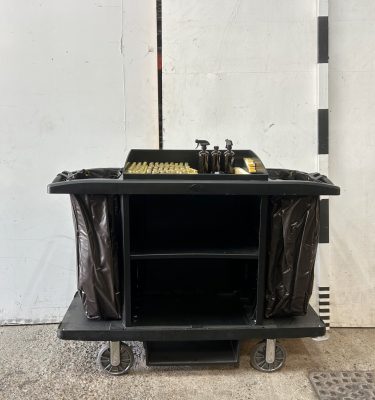 0081187 Hotel Room Service Trolley ( H 126 cm x 152 x 54 ) x 1 off