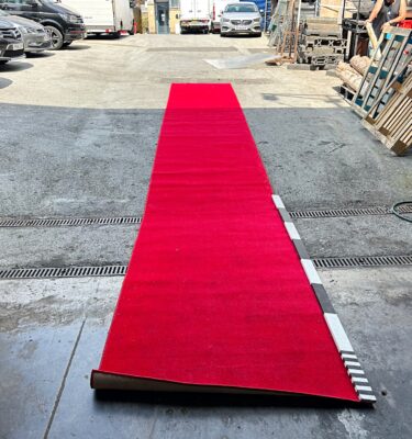 0250079 Red Carpet ( 800cm x 120 ) x 1 off