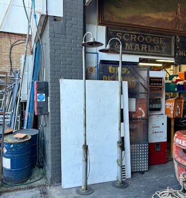 2500197 Period Street Lamps ( H 294 cm ) x 2 off