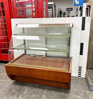 3900186 Refrigerated Display Counter ( H 139 cm x 140 x 86 ) x 1 off