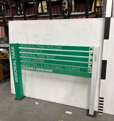 0044311 Freestanding Hospital Direction Sign ( H 112 cm x 151 x 15 ) x 1 off