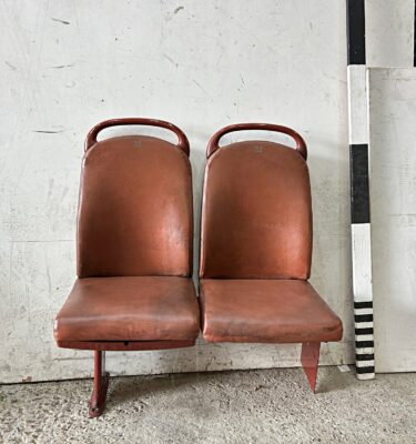1184037 Period Bus Double Seats ( H 100 cm x 88 x 41 ) x 18 off