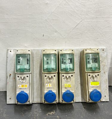 0314009 Industrial Power Socket Panel ( H 50 cm x 94 x 18 ) x 1 off